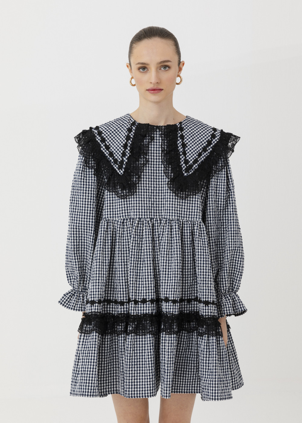 Lace Detail Collar Mini Dress Lace Detail Collar Mini Dress