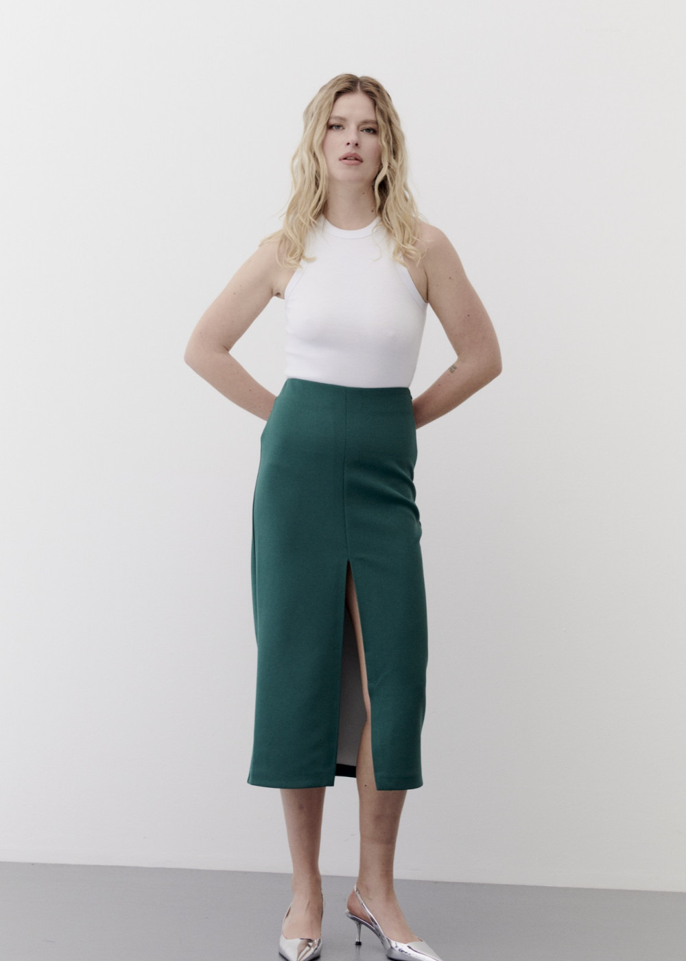 Pencil Skirt With Front Sleeve Pencil Skirt With Front Sleeve