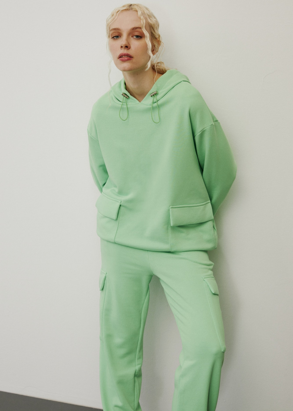 Pocket Detailed Oversized Sweatshirt - Cargo Jogger Trousers Pocket Detailed Oversized Sweatshirt - Cargo Jogger Trousers