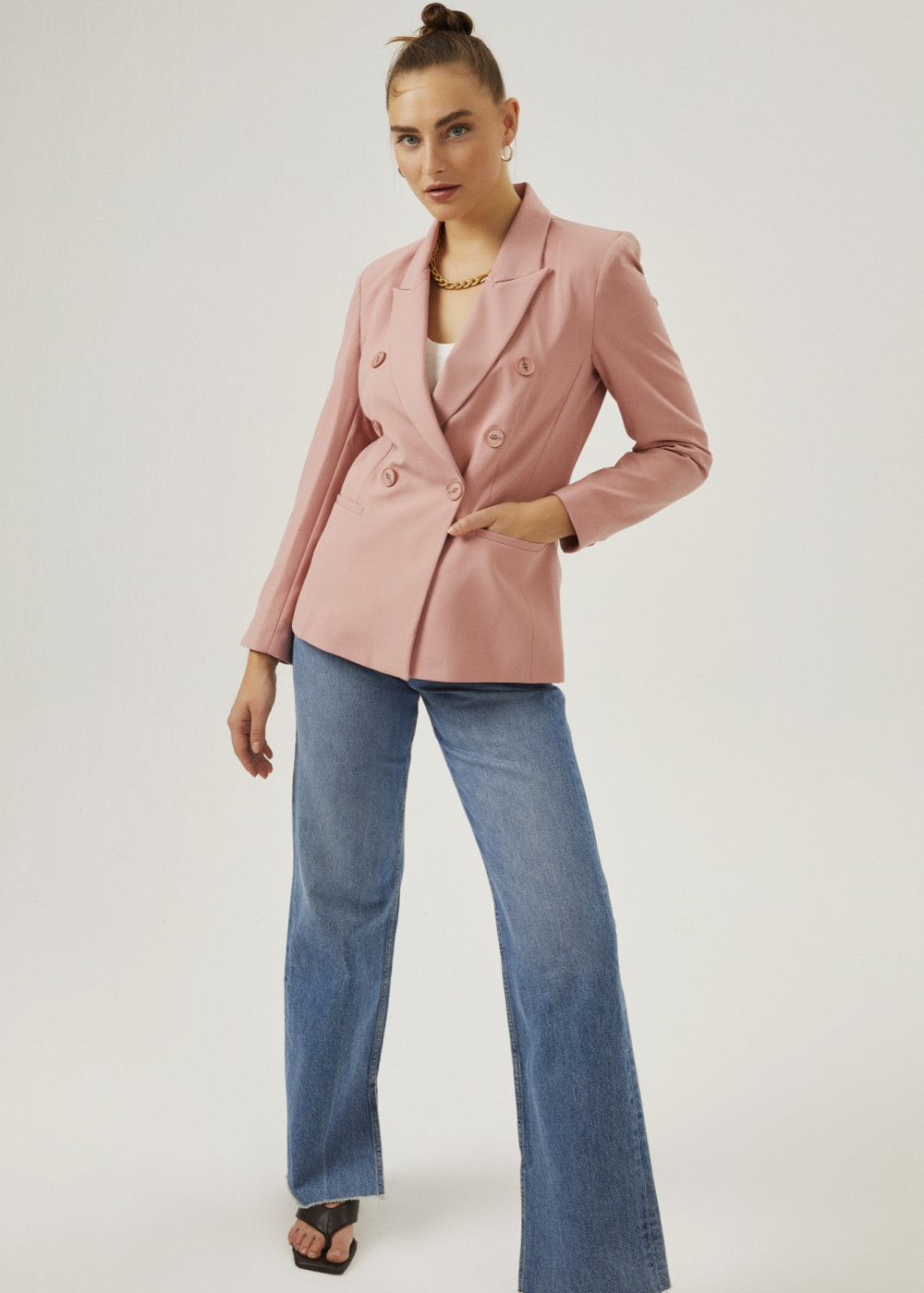 Body-fitting Double Breasted Blazer Body-fitting Double Breasted Blazer