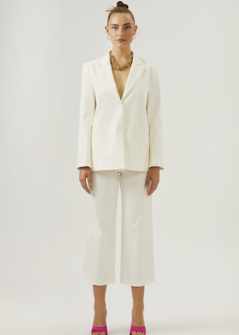 Pocket Detailed Blazer Jacket. And Button Trousers Pocket Detailed Blazer Jacket. And Button Trousers