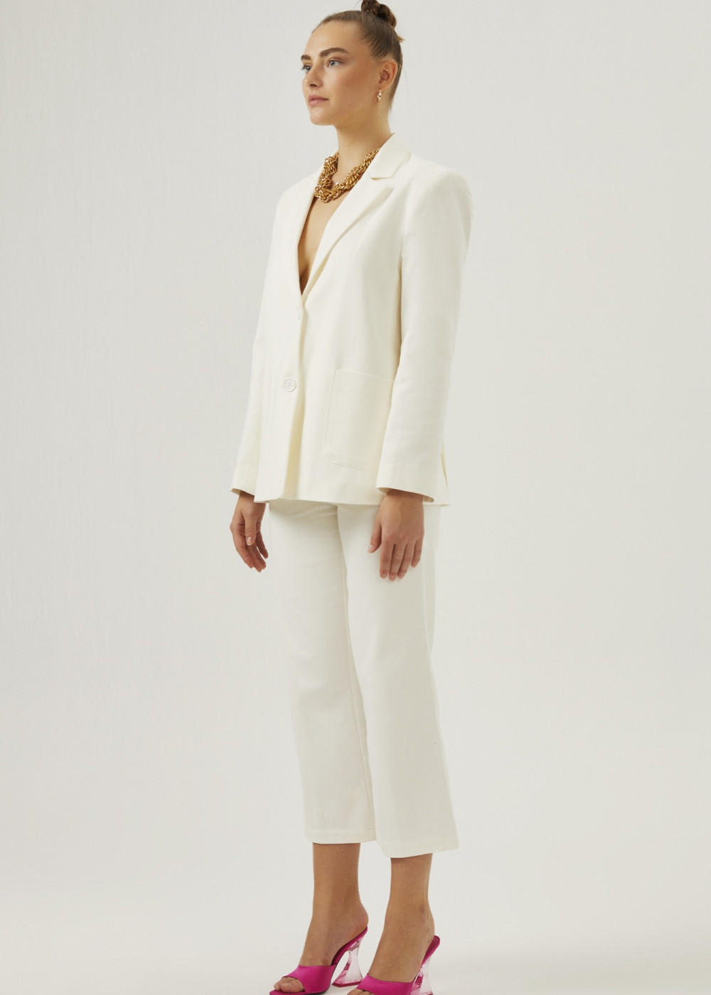 Pocket Detailed Blazer Jacket. And Button Trousers Pocket Detailed Blazer Jacket. And Button Trousers