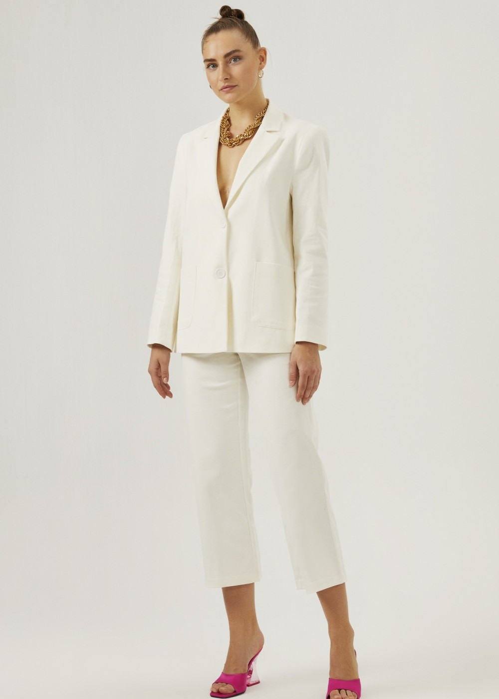 Pocket Detailed Blazer Jacket. And Button Trousers Pocket Detailed Blazer Jacket. And Button Trousers