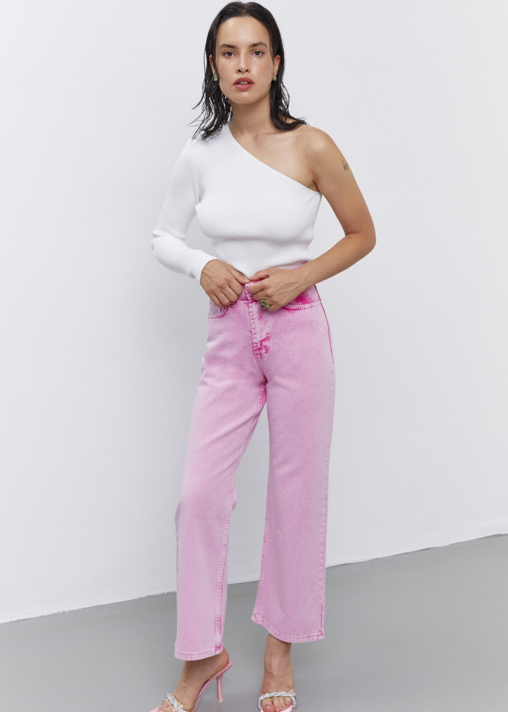 Single Sleeve Knitwear Blouse