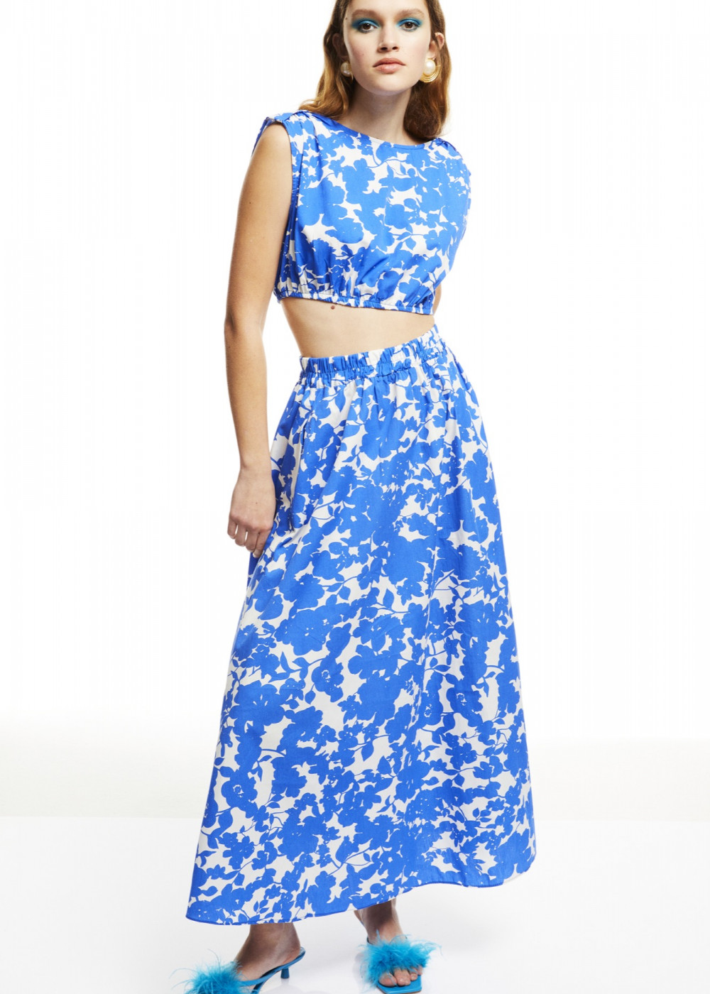 Patterned Crop-Skirt Set Patterned Crop-Skirt Set