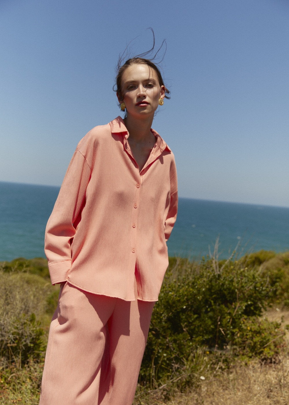 Oversized Shirt - Wide Cut Trousers Oversized Shirt - Wide Cut Trousers
