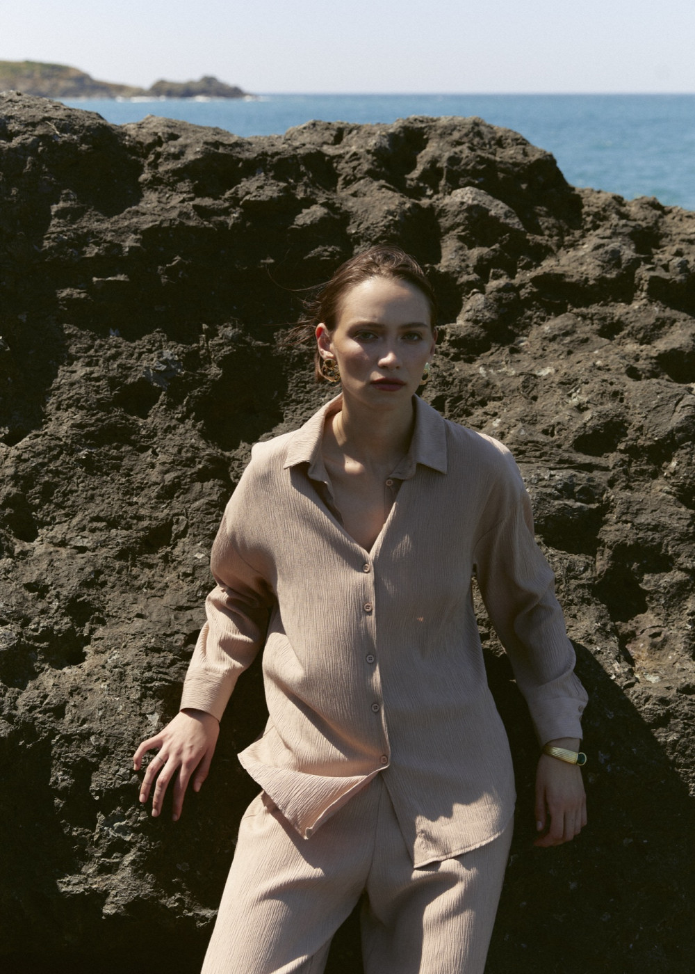 Oversized Shirt - Wide Cut Trousers Oversized Shirt - Wide Cut Trousers