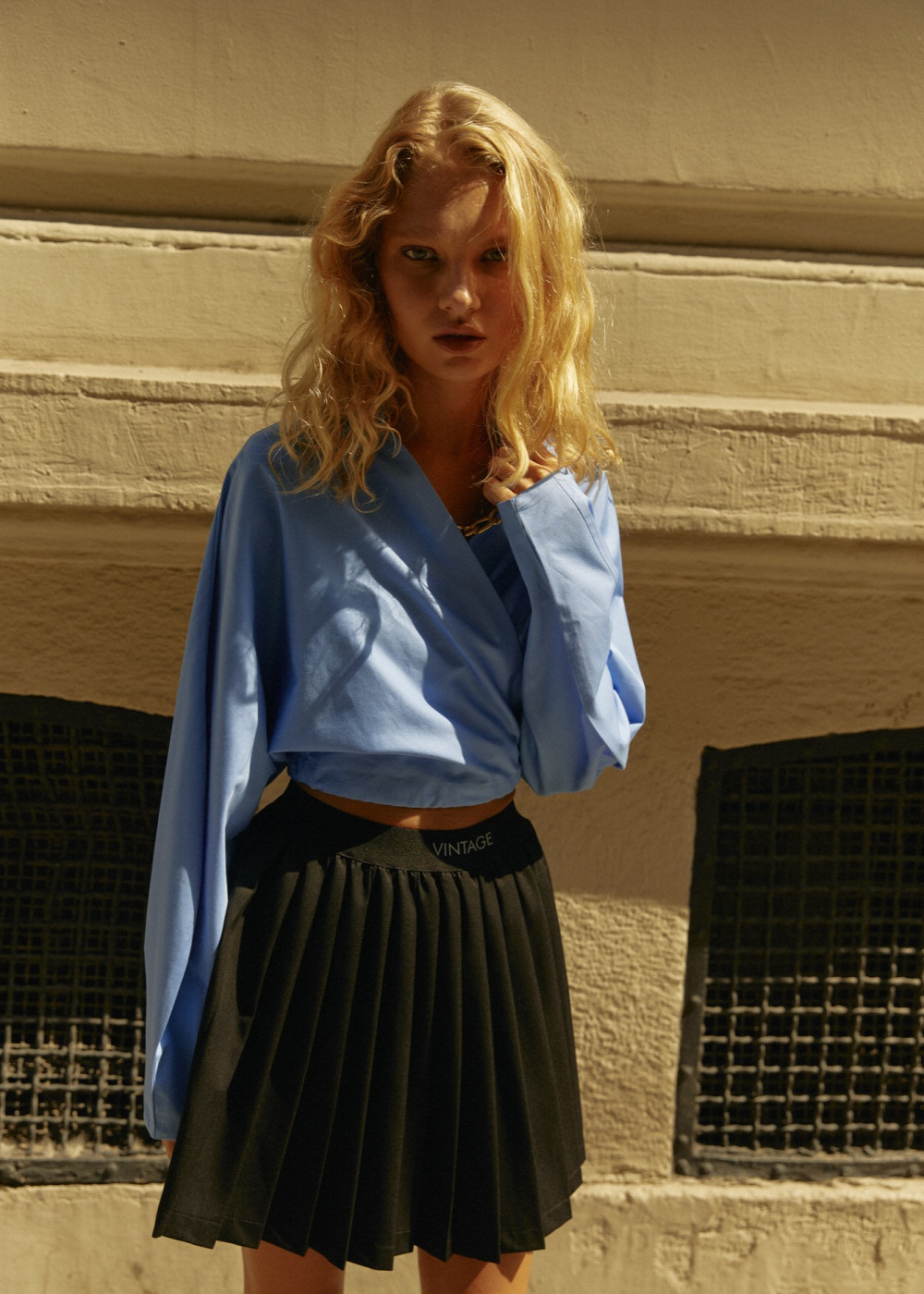Crop Shirt With Lining  Detail