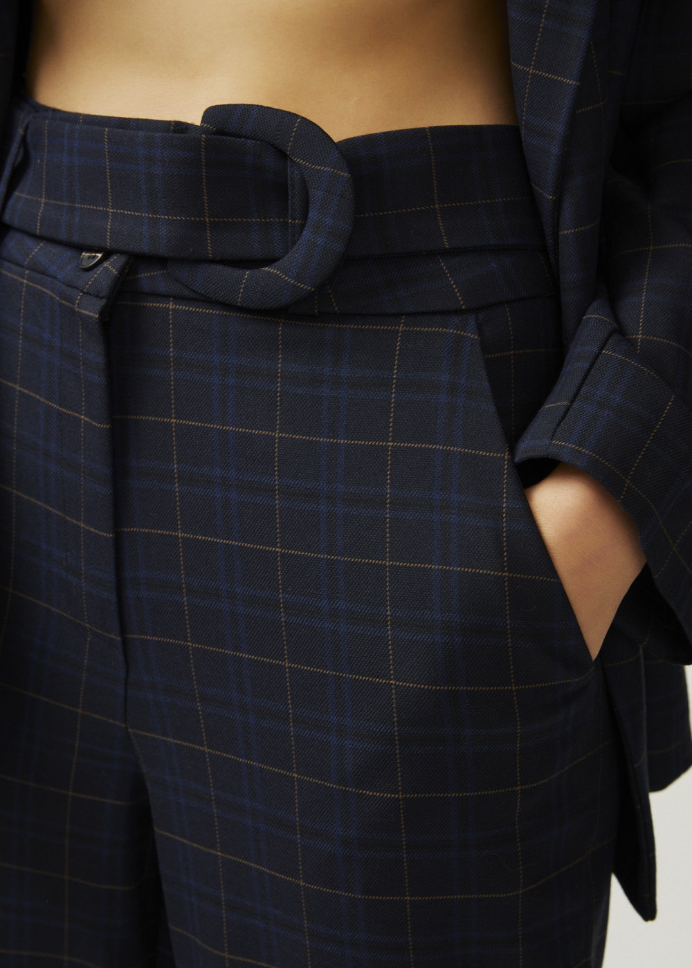 Plaid Double Breasted Jacket And Plaid Belted Trousers Plaid Double Breasted Jacket And Plaid Belted Trousers