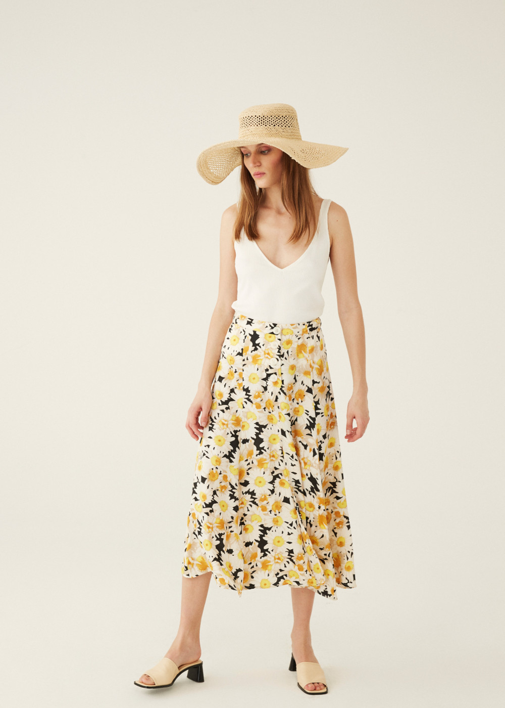 Daisy Patterned Skirt