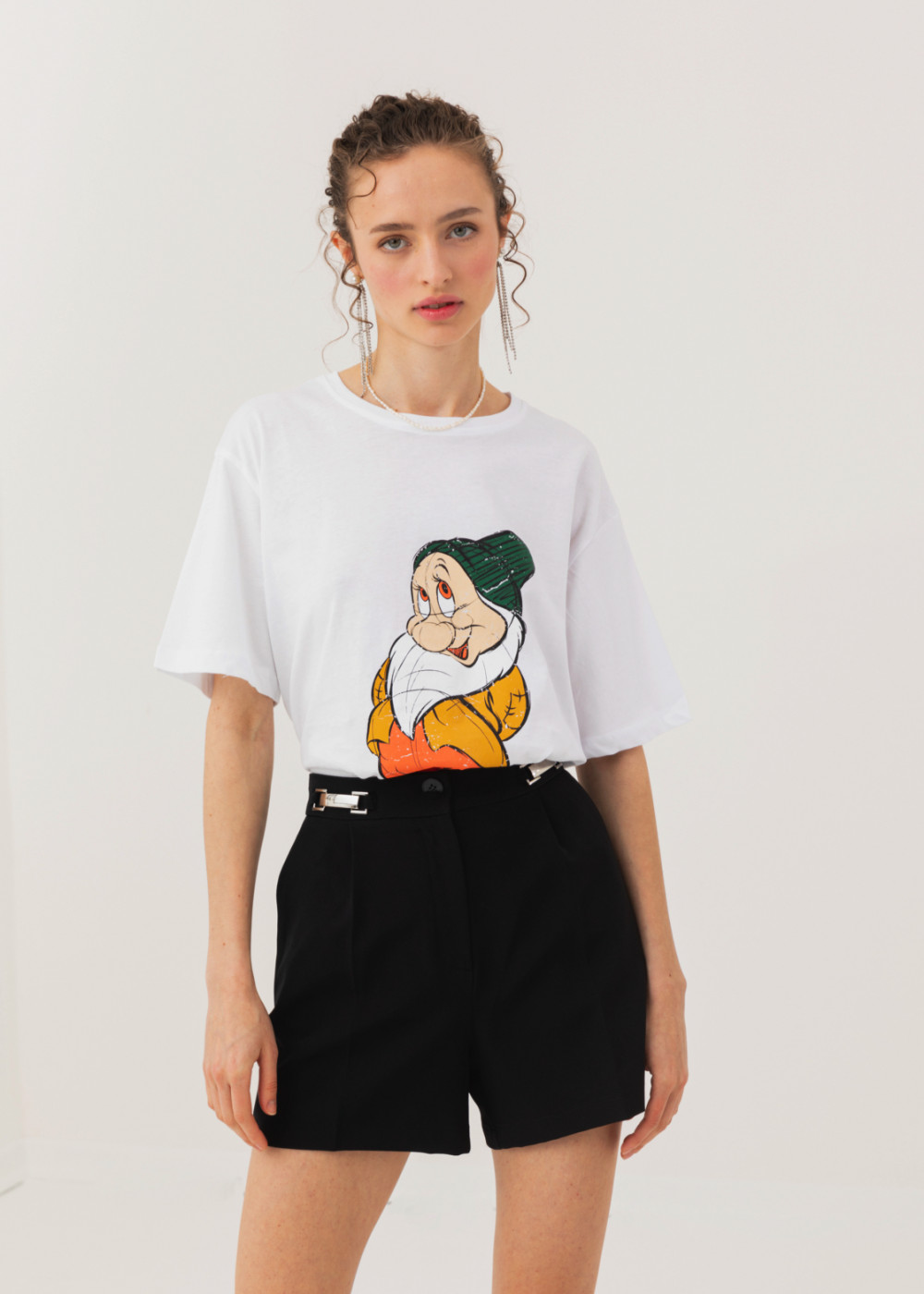 Bermuda Shorts with Clasps Bermuda Shorts with Clasps